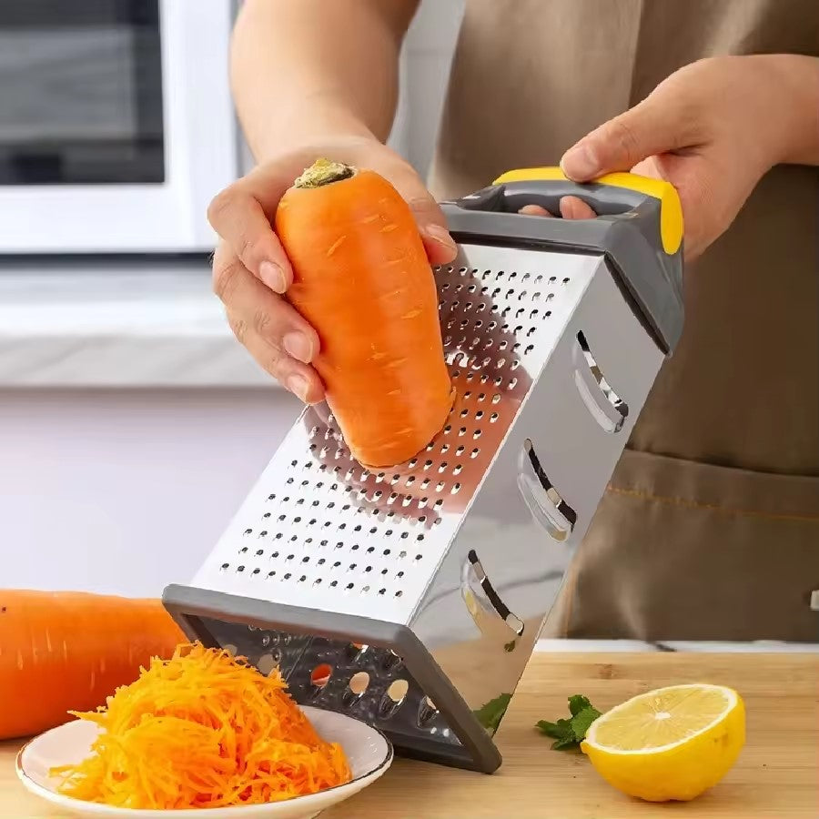 RAPER DES CAROTES AVEC UN ZESTEUR A CITRON 