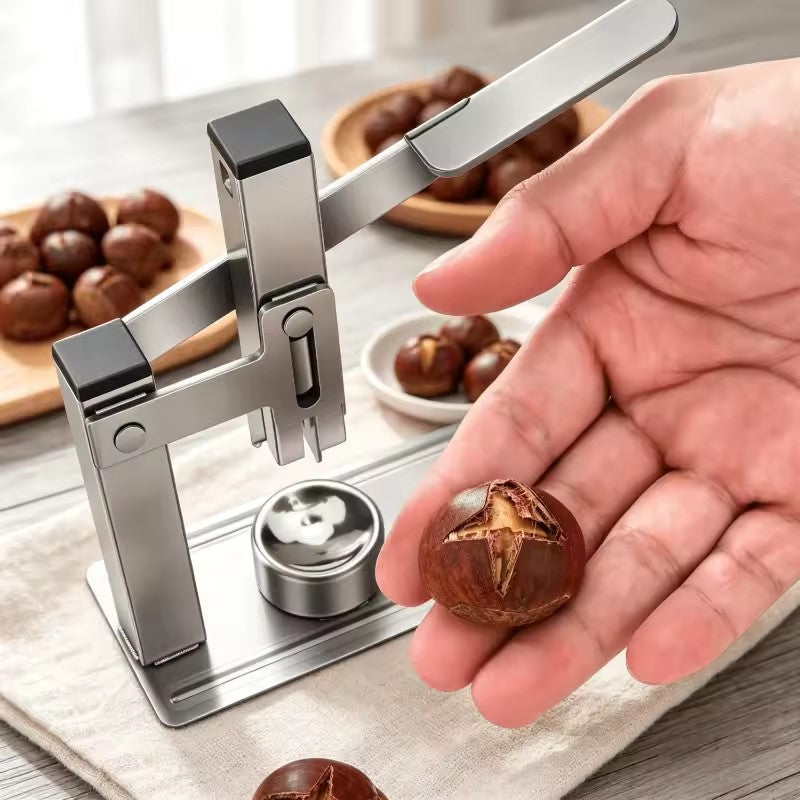 casse noix sans effort sur la table de cuisine 