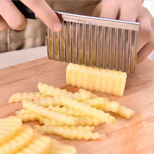 couper des frites avec un coupe légumes