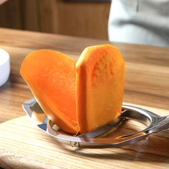 un coupe légumes manuel pour mangue 