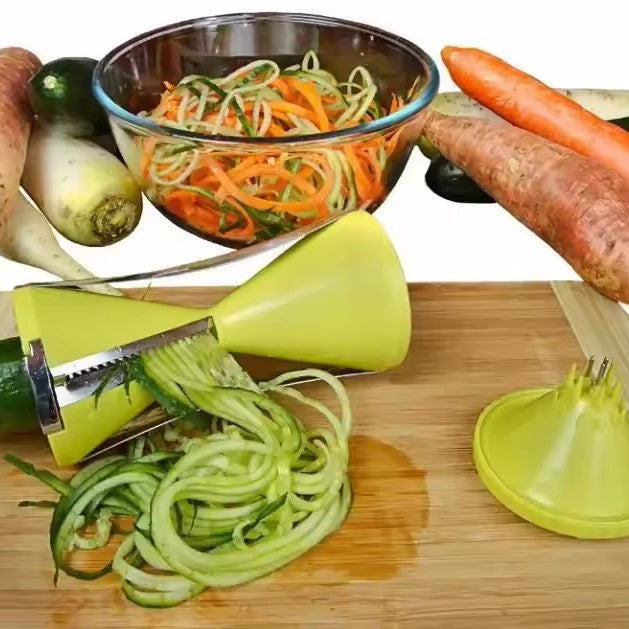 couper des légumes avec un coupe legume 