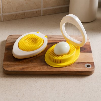 Coupe oeuf en plastique 