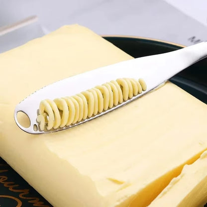 un couteau à beurre en inox 