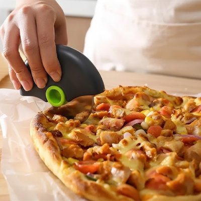 Couteau à pizza facile à utiliser 