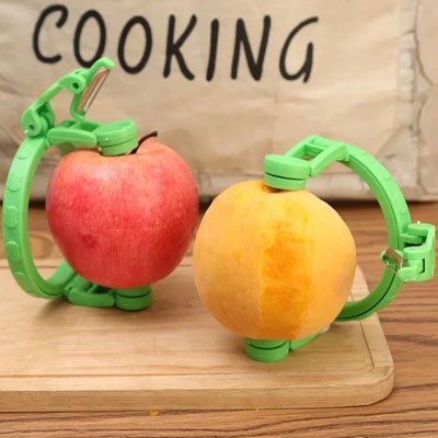 eplucher des pommes avec un eplucheur pomme 