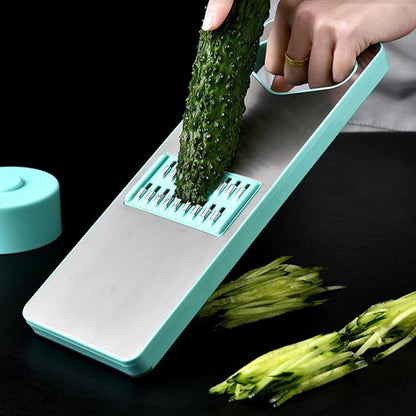 faire des lamelles de concombre avec une mandoline cuisine 