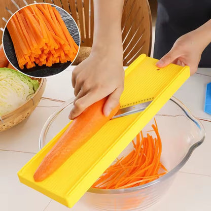 une julienne avec une mandoline cuisine 