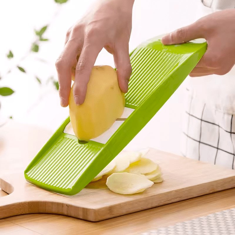 une mandoline japonaise verte 