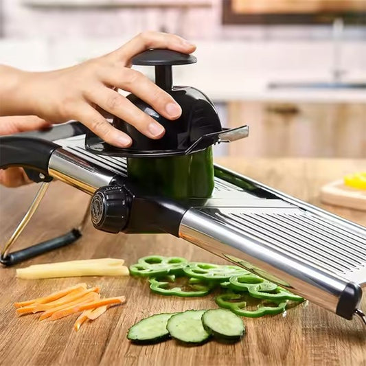 une mandoline japonaise de bonne qualité 