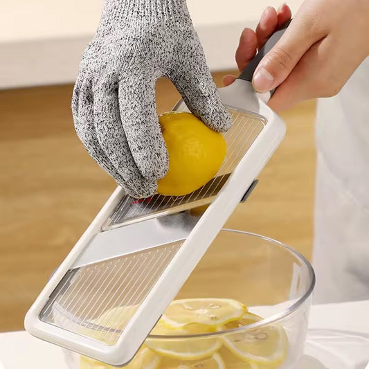 couper le citron avec une mandoline cuisine 