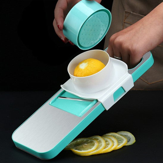 trancher des citrons avec une mandoline cuisine