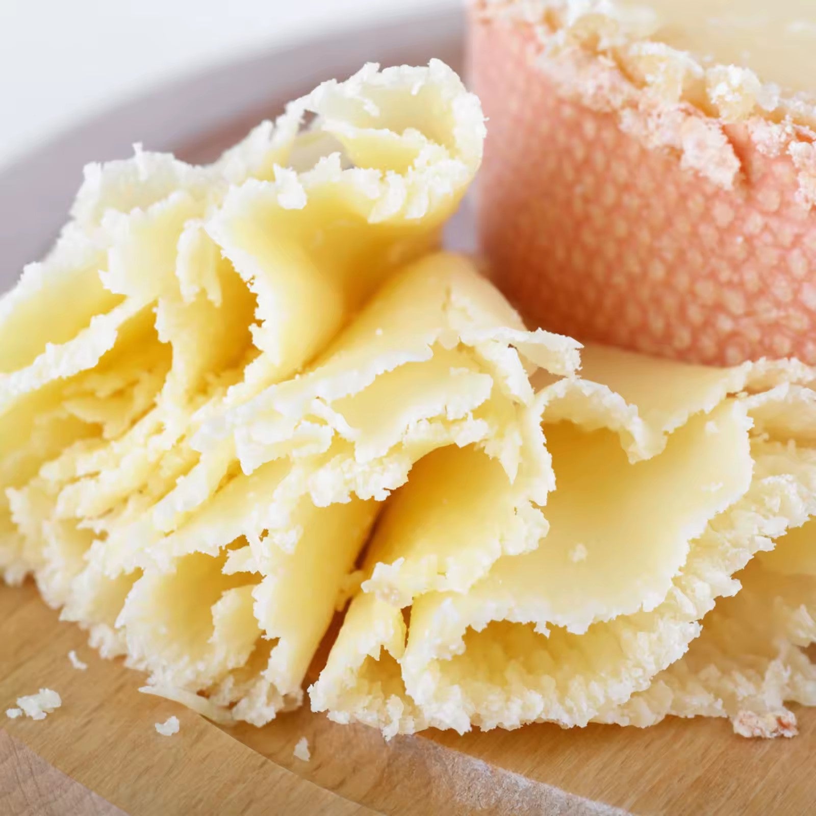 une râpe à fromage robuste 